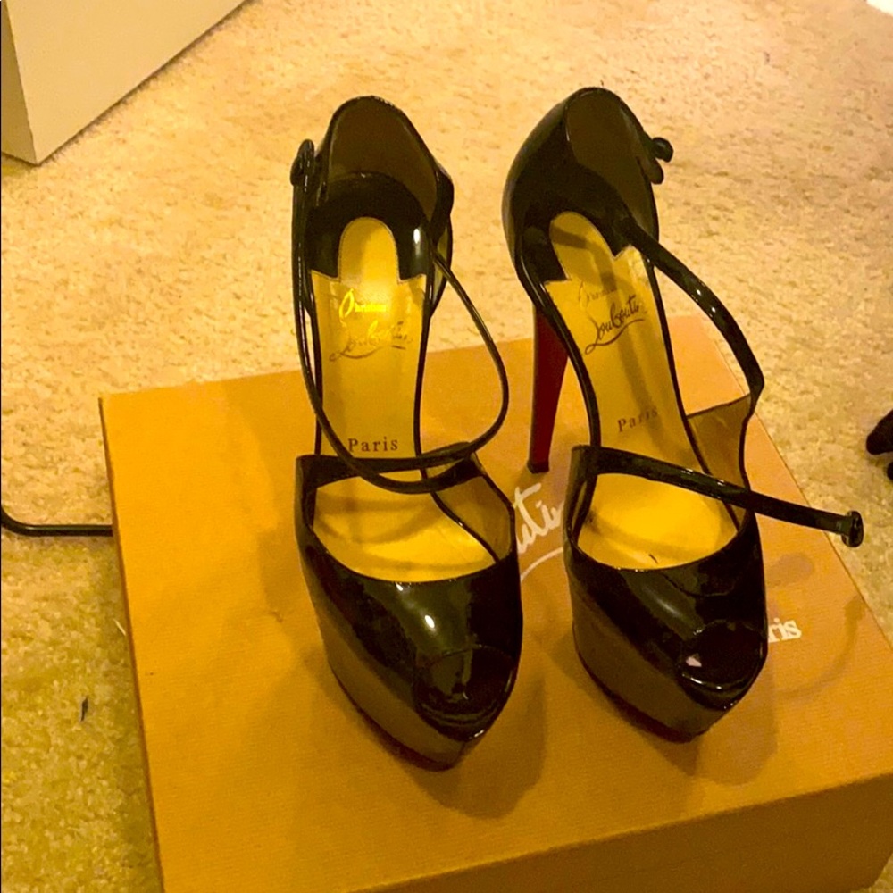 Christian Louboutin exagona 160 black patent